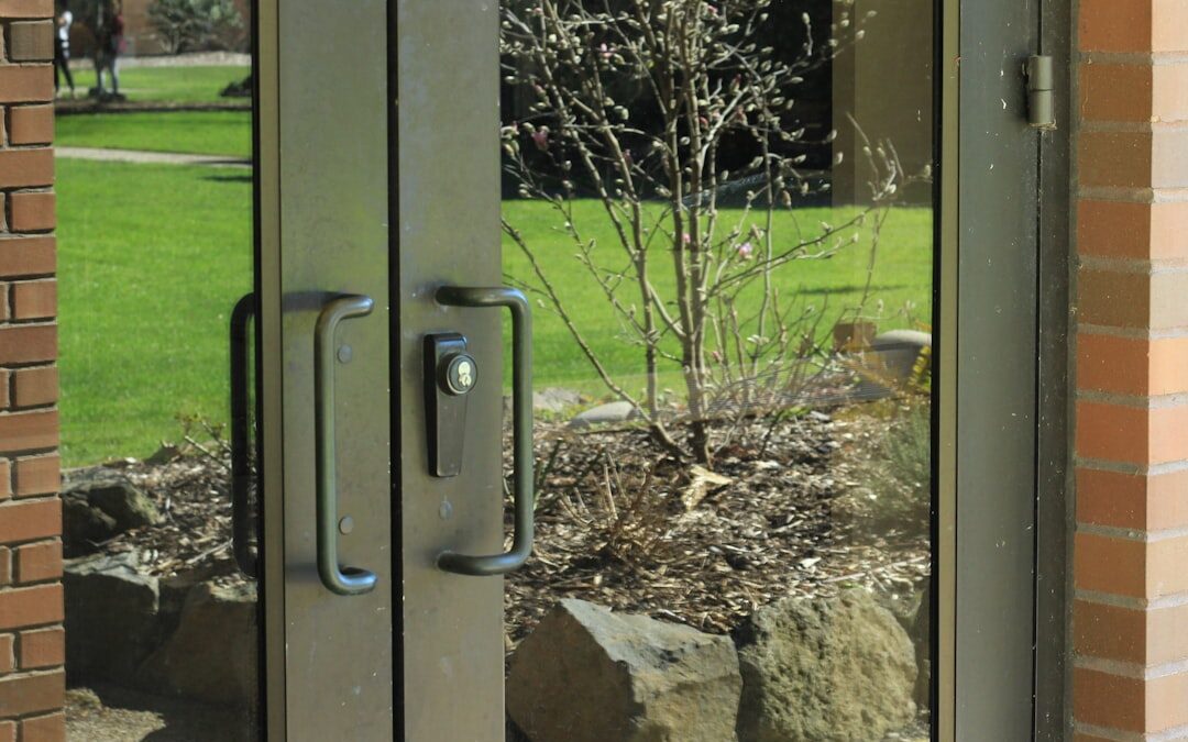 The Best Affordable Glass Door Replacement and Local Screen Repair Options