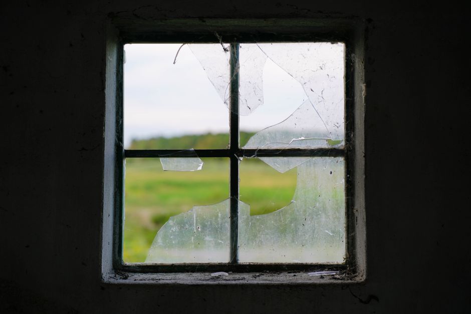 window pane repair replacement
